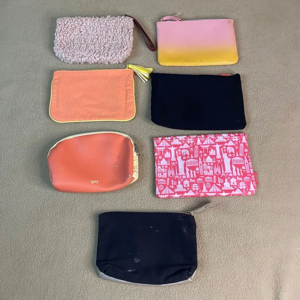 Ipsy Makeup Bag 7pc Sherpa Travel‎ Passport Eyelash Ombre Cosmetic Pouches GUC